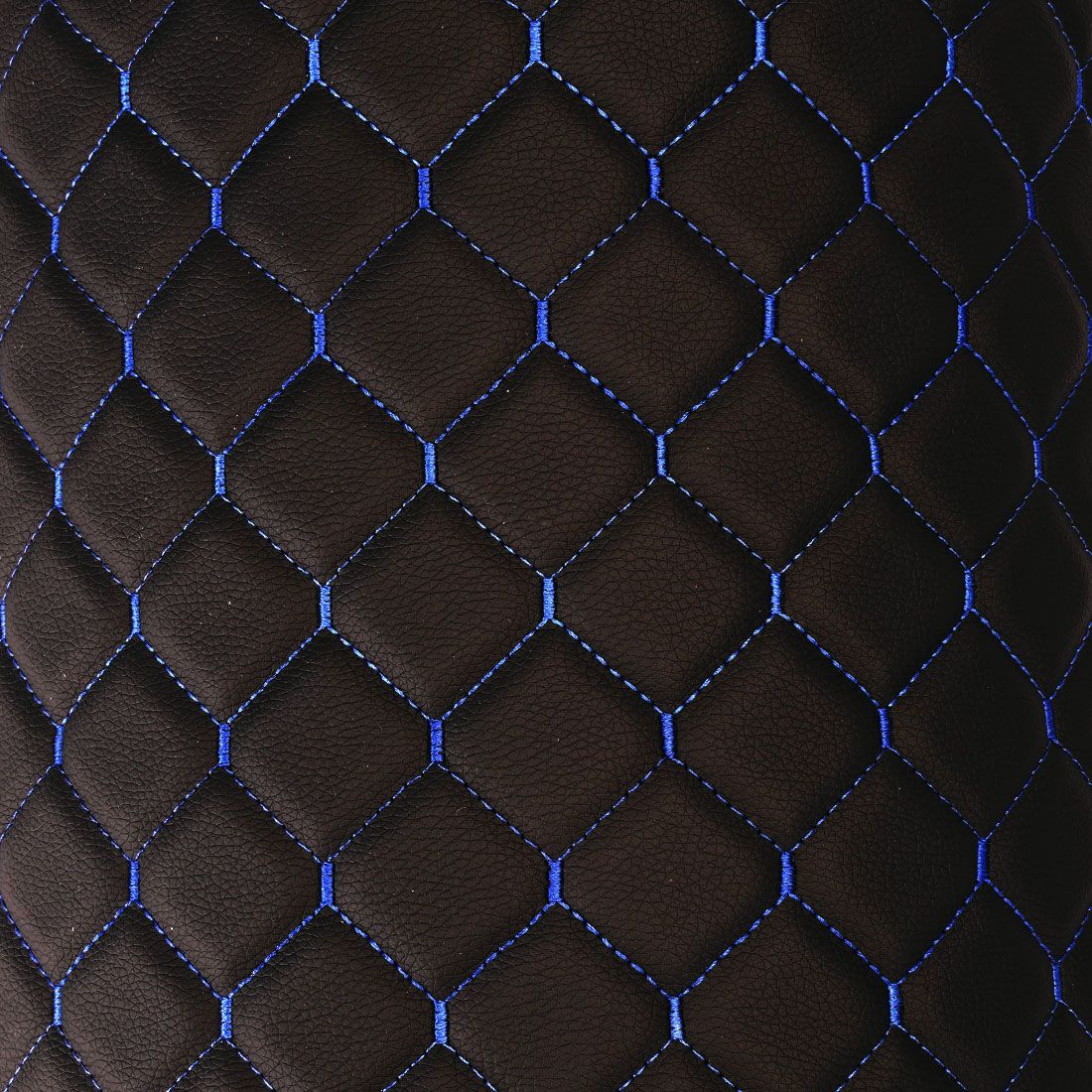 Экокожа стеганая для авто чехлов салона мебели Черная ромб со стяжком Синий 7мм 1.4м х 4м